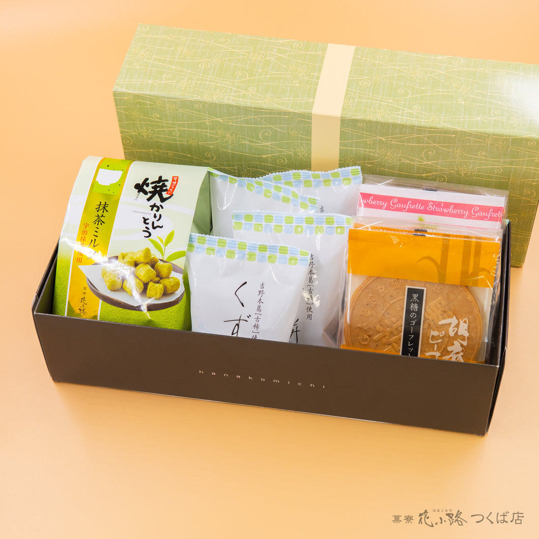 【淡萌】くず餅4個+焼かりんとう1袋+ゴーフレット2袋